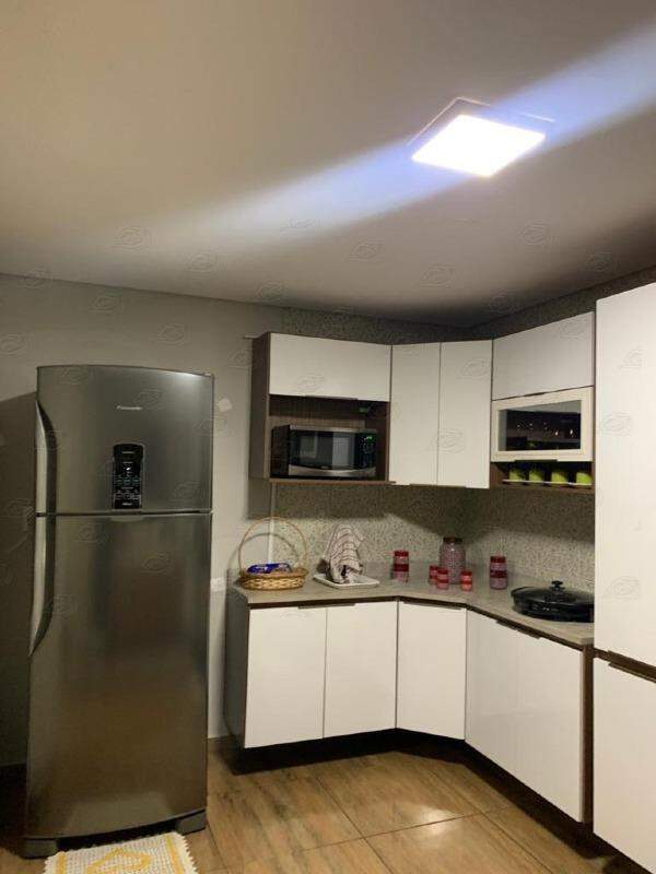 Sobrado à venda no Condomínio Alto dos Pinheiros: 