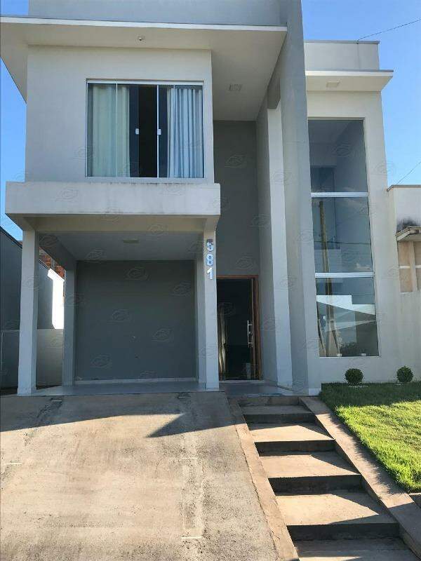 Sobrado à venda no Condomínio Alto dos Pinheiros: 