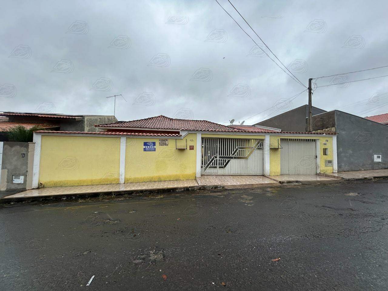 Casa à venda no Santa Terezinha: 