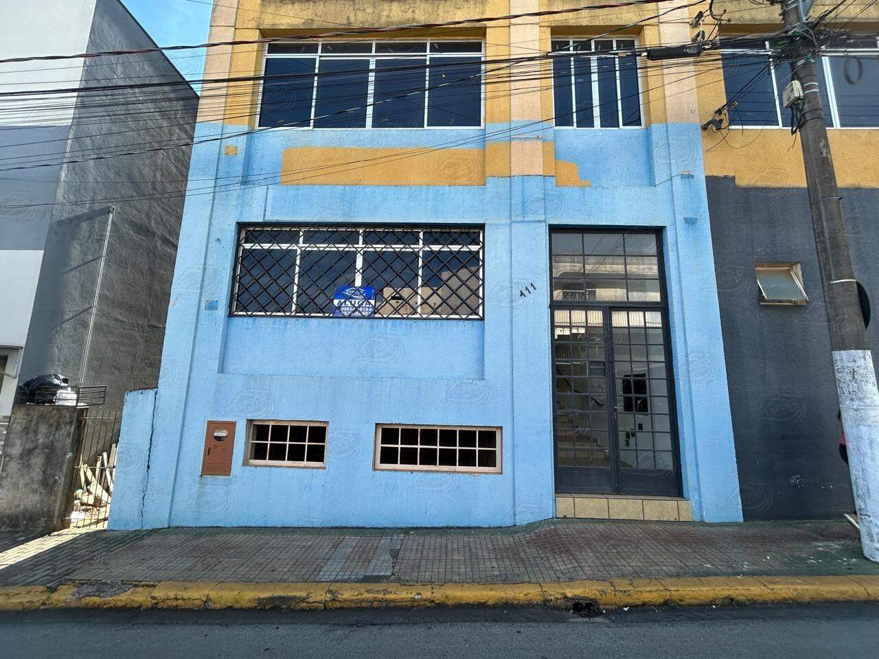 Ponto para aluguel no Centro: 