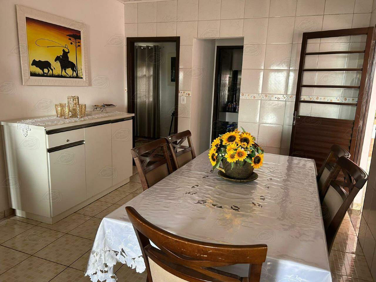 Casa à venda no Jardim Comodoro: 
