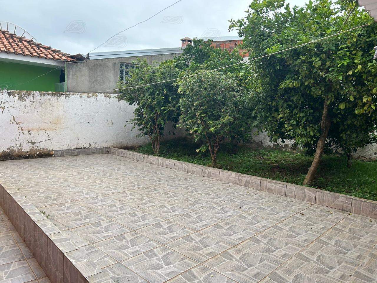 Casa à venda no Jardim Comodoro: 