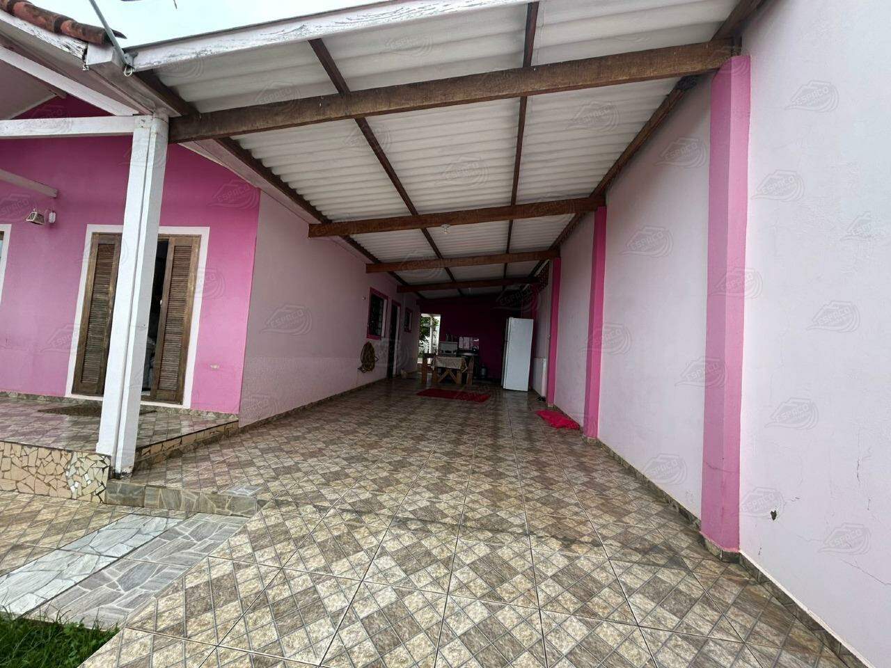 Casa à venda no Jardim Comodoro: 