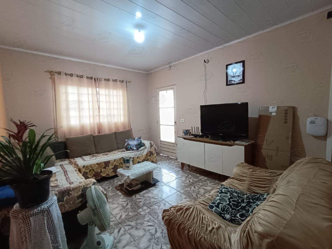 Casa à venda no Jardim Morungava: 