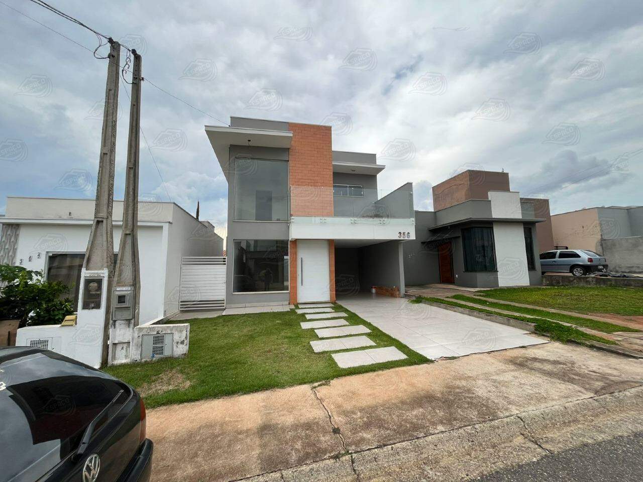Sobrado à venda no Condomínio Alto dos Pinheiros: 