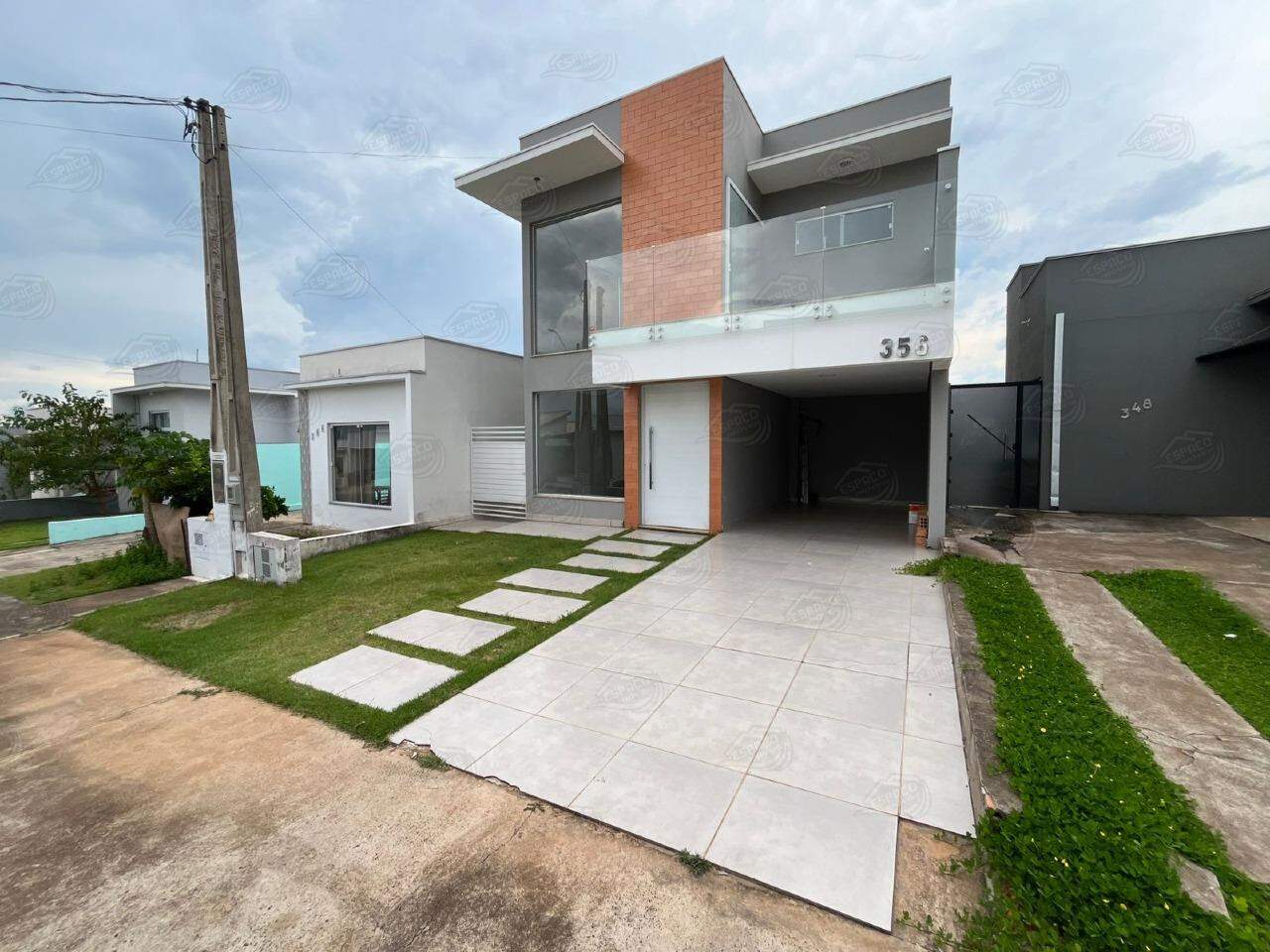 Sobrado à venda no Condomínio Alto dos Pinheiros: 