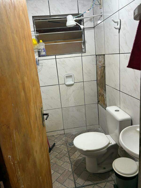 Casa à venda no COHAPAR: 