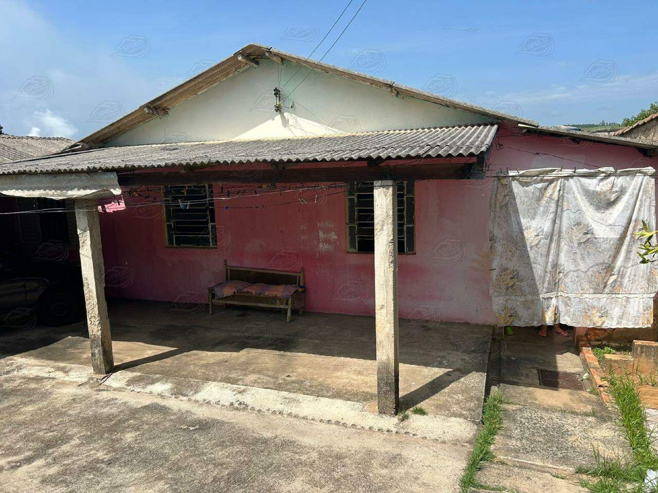 Casa à venda no COHAPAR: 
