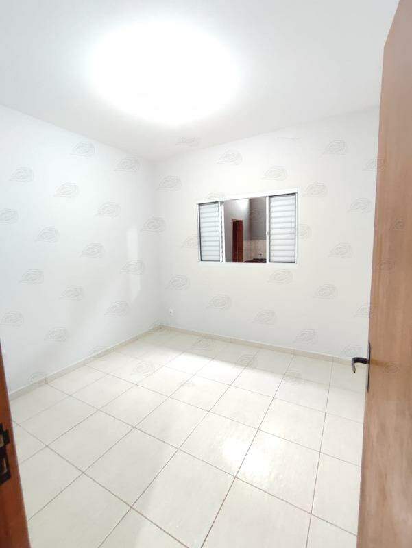 Casa à venda no Jardim São Pedro: 