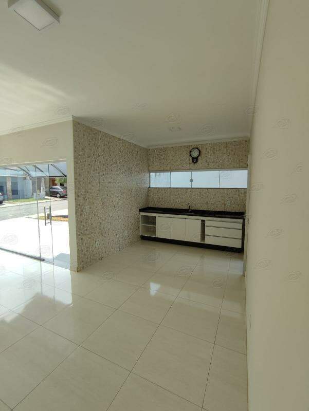 Casa à venda no Condomínio Alto dos Pinheiros: 