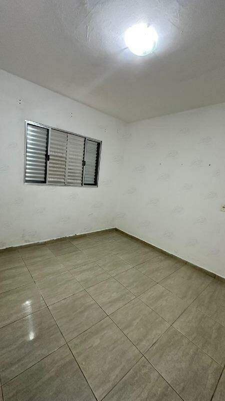 Casa à venda no Condomínio dos Professores: 