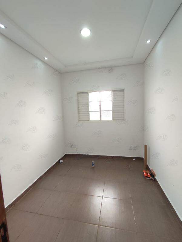 Casa para aluguel no Centro: 