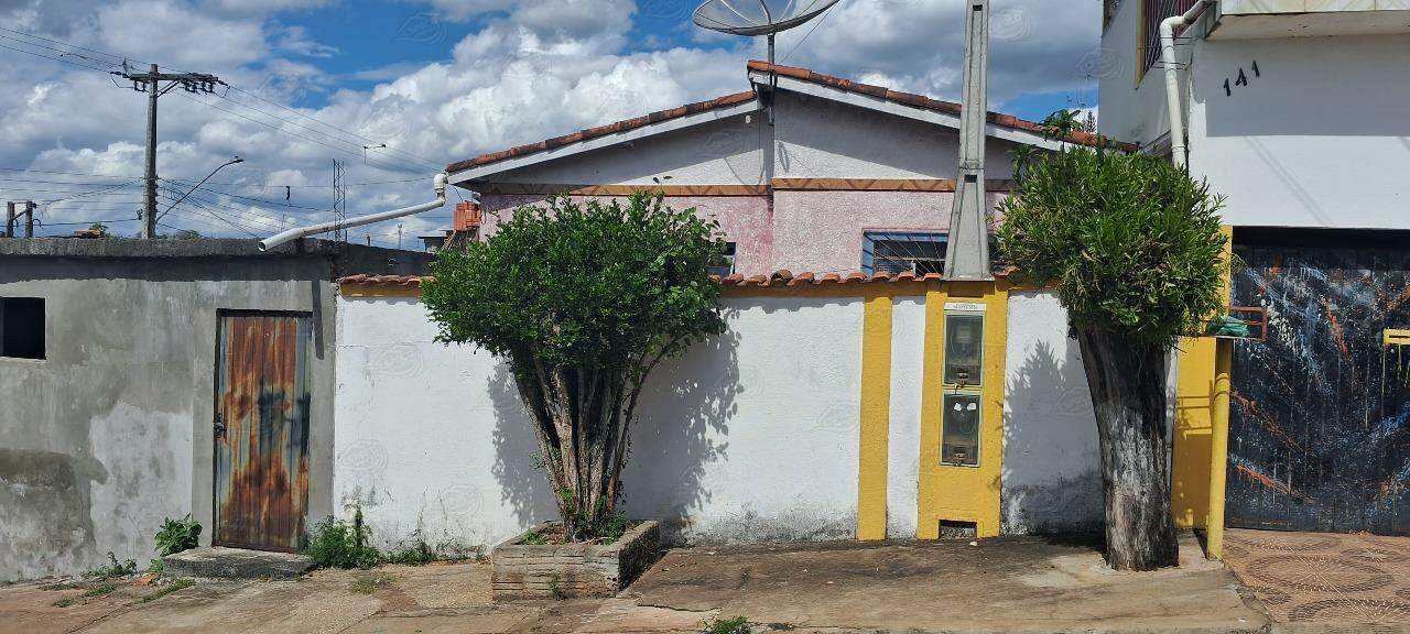 Sobrado à venda no Novo Horizonte: 