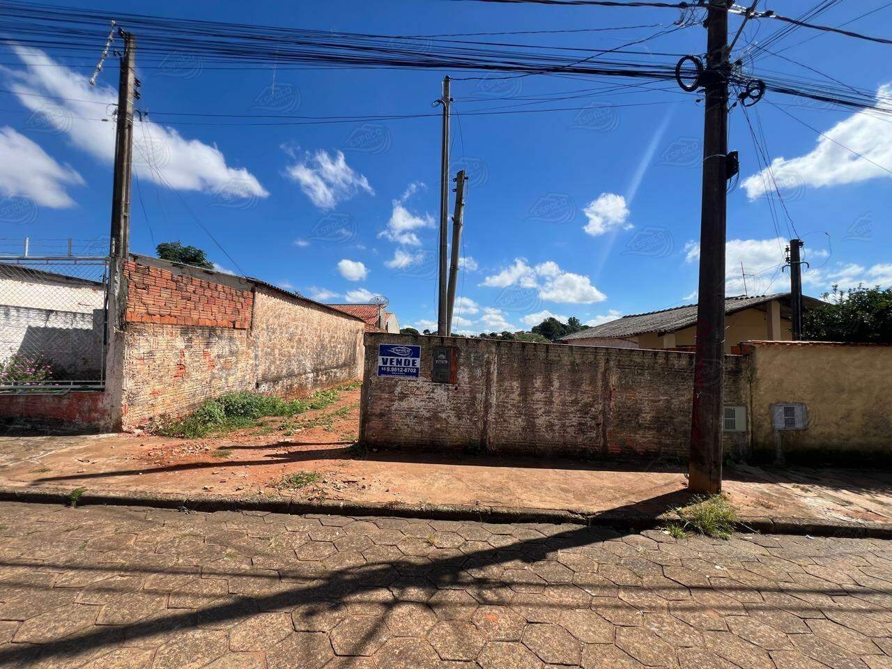 Terreno à venda no Jardim Wesgueber: 