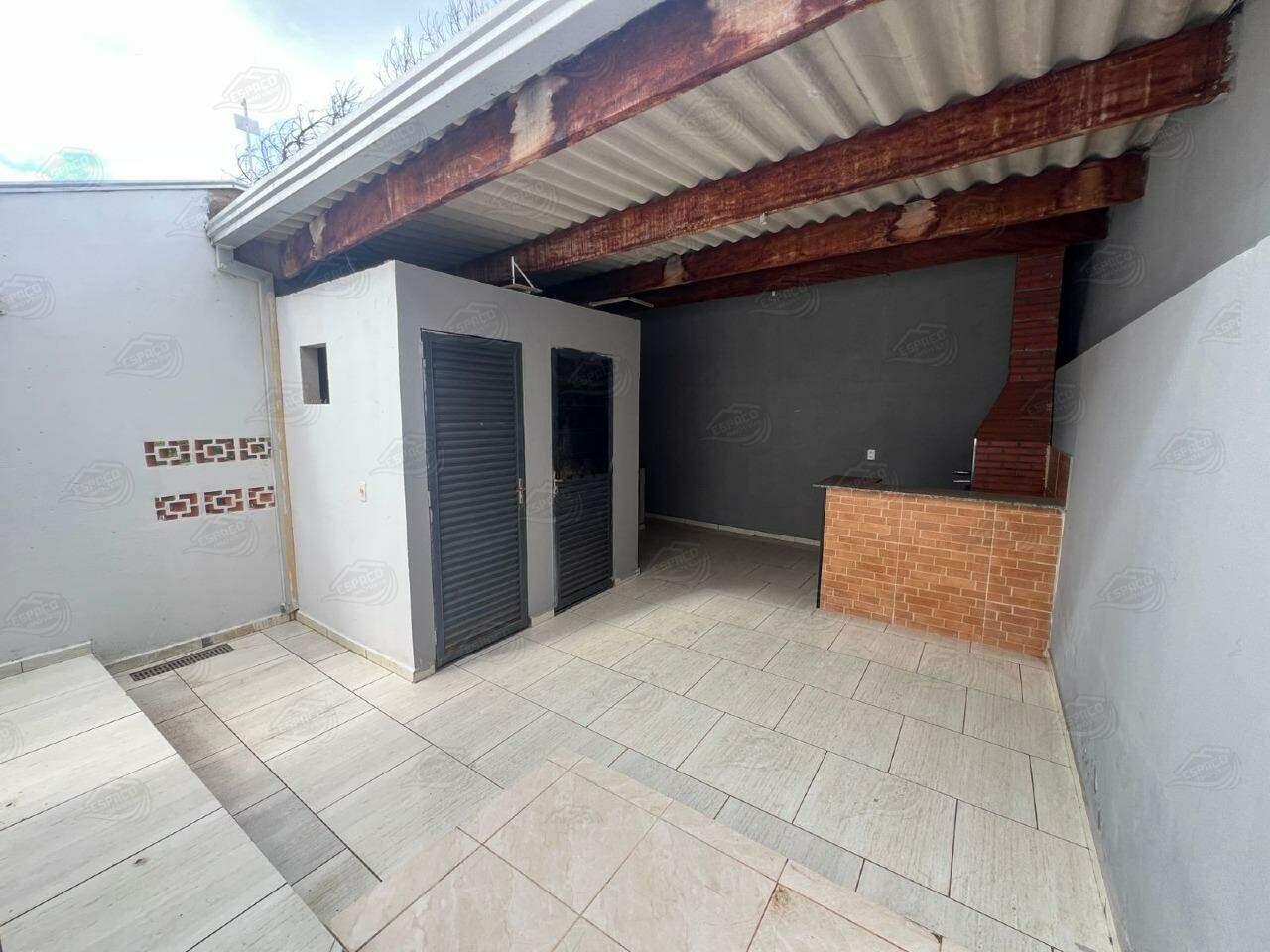 Casa à venda no Jardim Ipanema: 