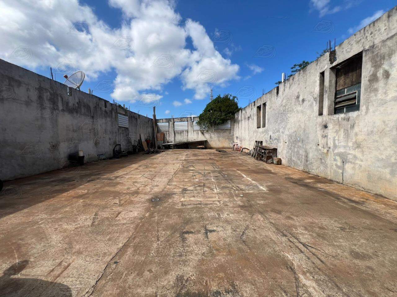 Terreno para aluguel no Vila Ozório: 