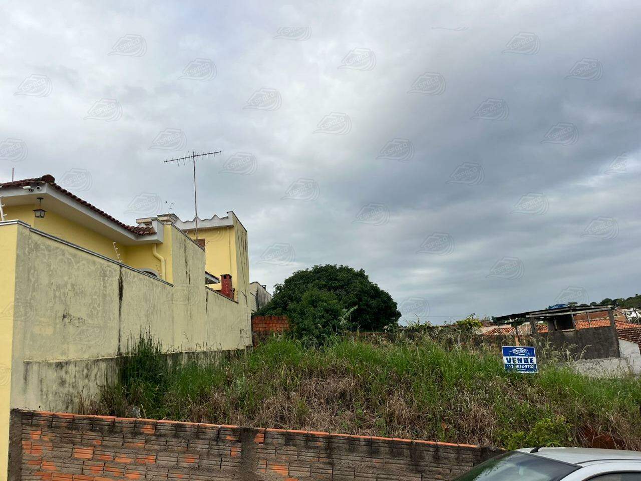 Terreno à venda no Centro: 