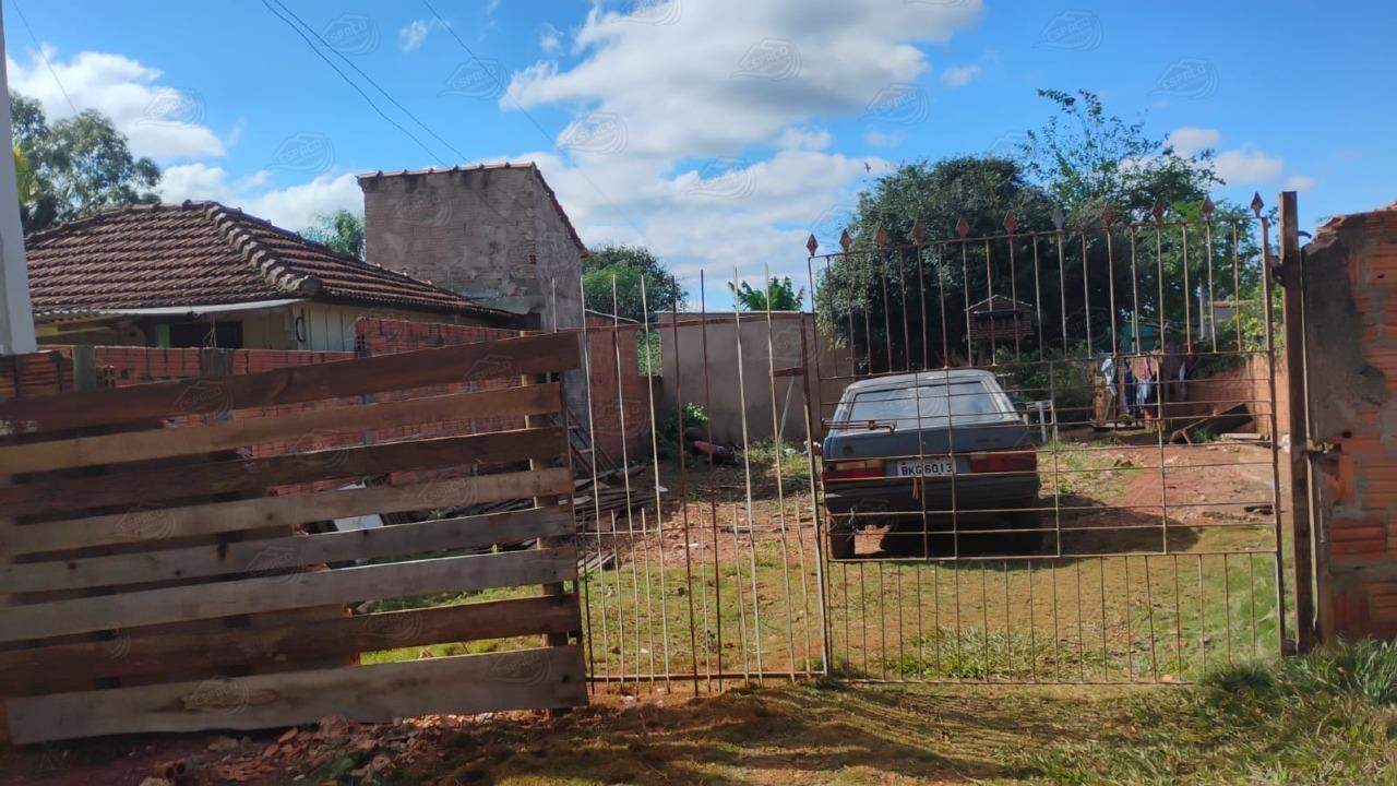 Chácara à venda no Bairro Pedra Branca: 