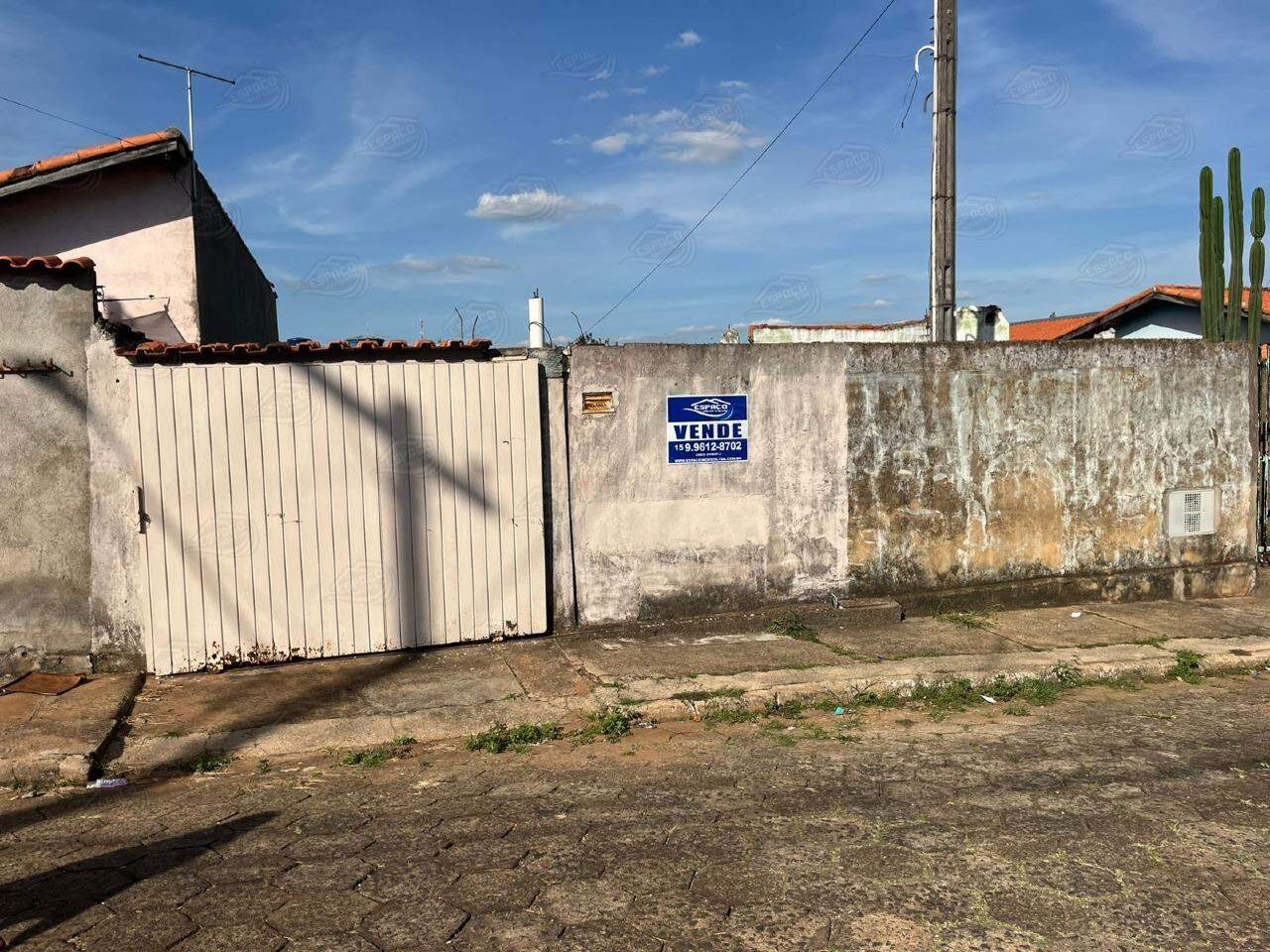 Terreno à venda no Cruzeiro: 
