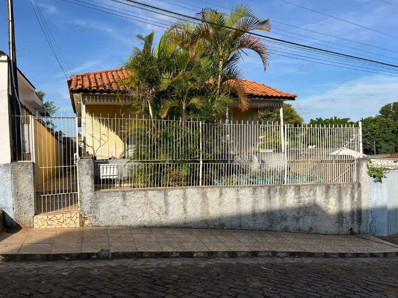 Casa à venda no Bairro Velho: 