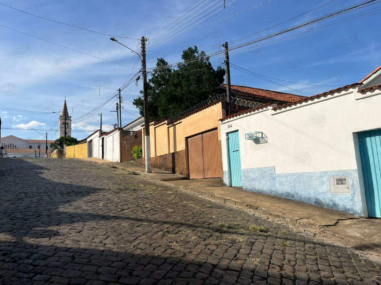Casa à venda no Bairro Velho: 