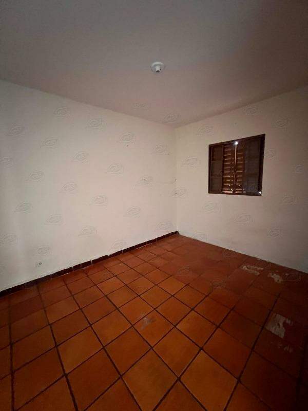 Casa para aluguel no Ginásio: 