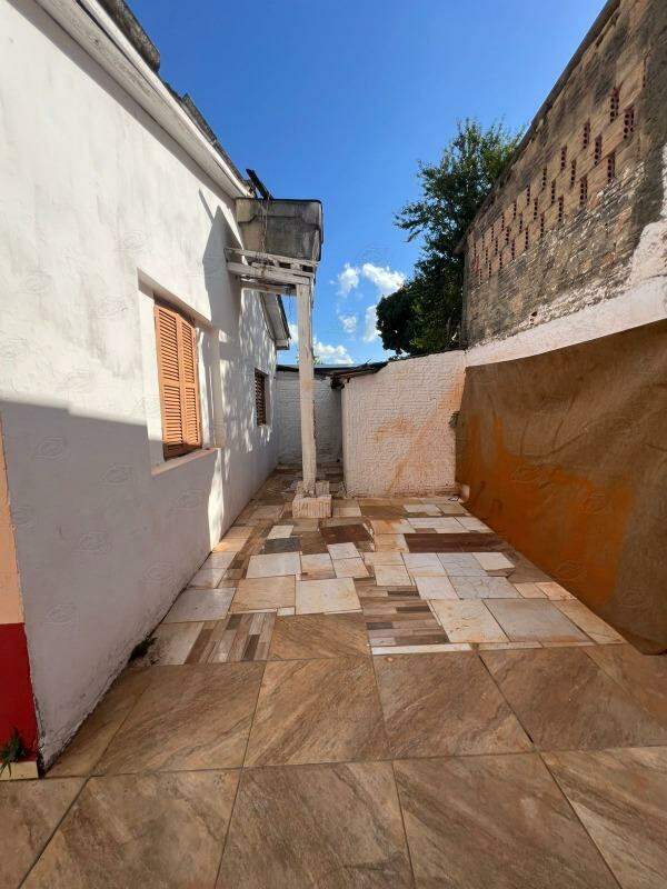 Casa à venda no Centro: 