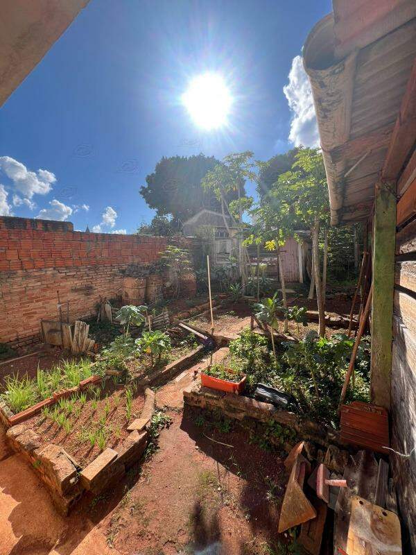 Casa à venda no Centro: 