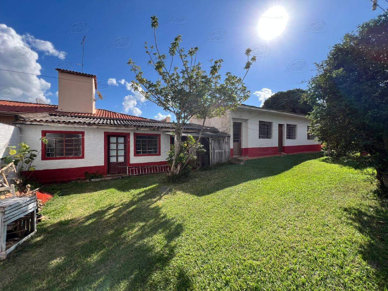 Casa à venda no Centro: 