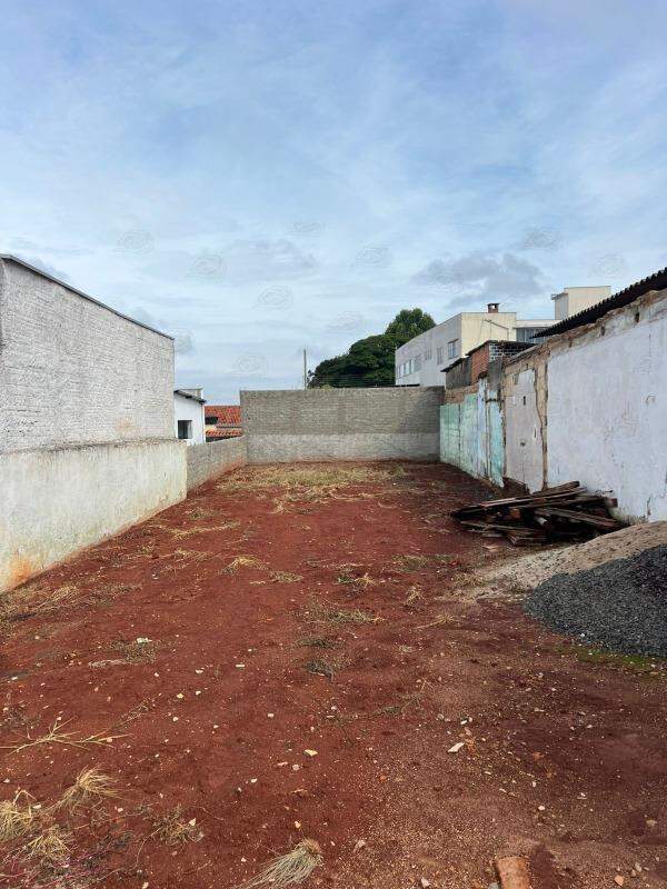 Terreno à venda no Vila Osório: 