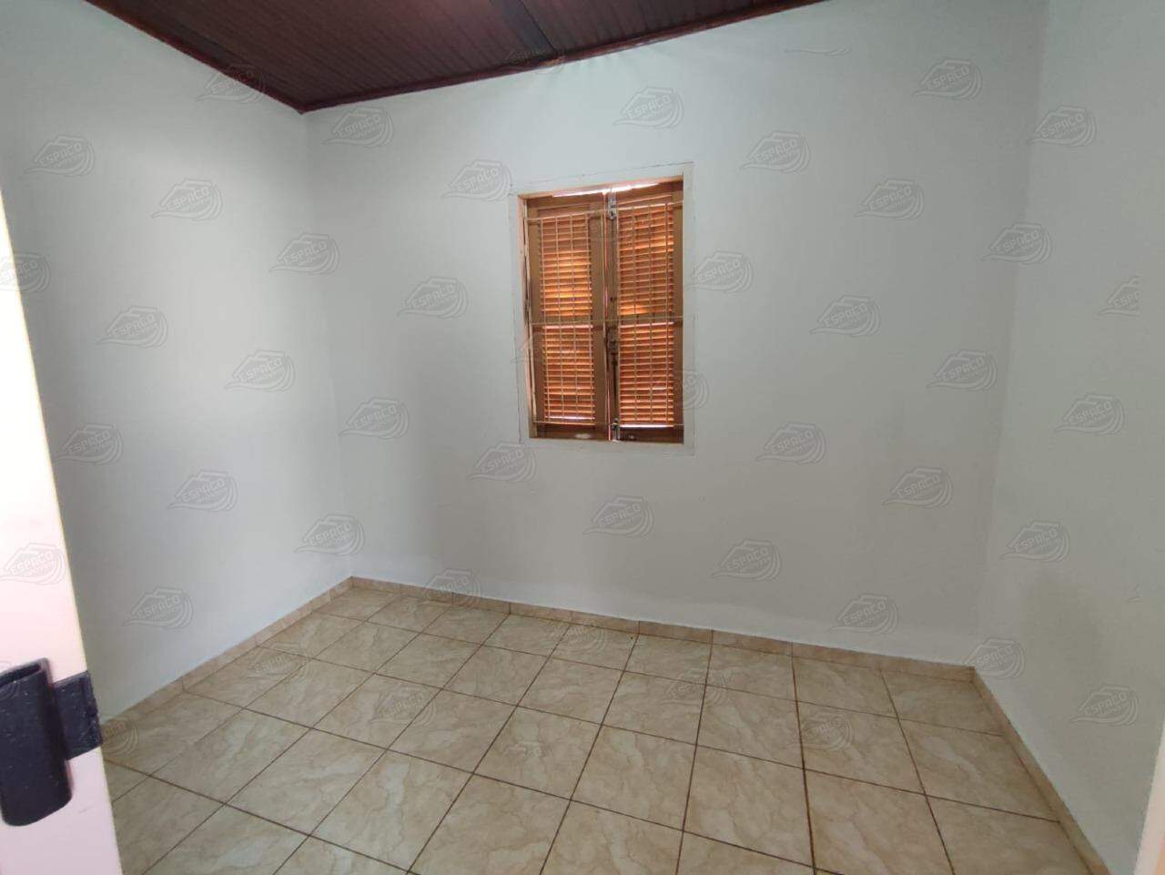 Casa para aluguel no Centro: 