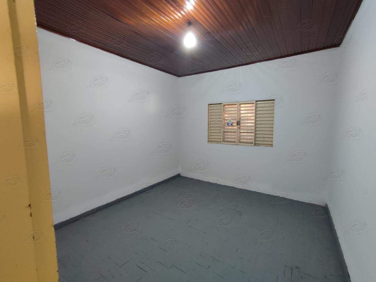Casa para aluguel no Centro: 