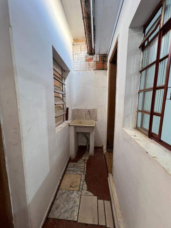 Ponto para aluguel no Centro: 