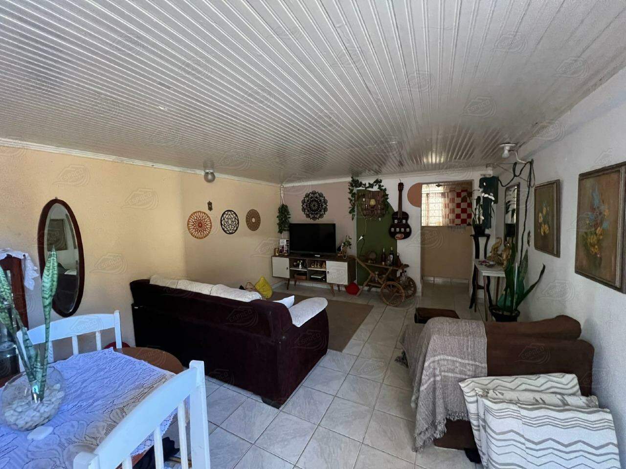 Casa à venda no Centro: 