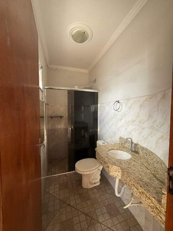 Casa para aluguel no Centro: 