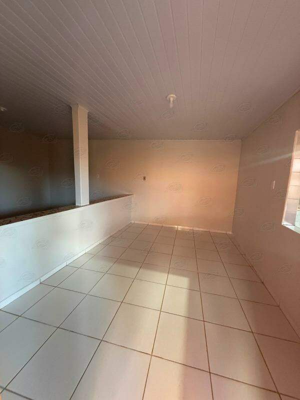 Casa para aluguel no Ginásio: 