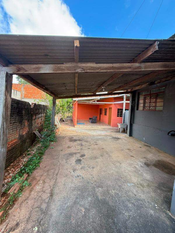 Casa para aluguel no Ginásio: 