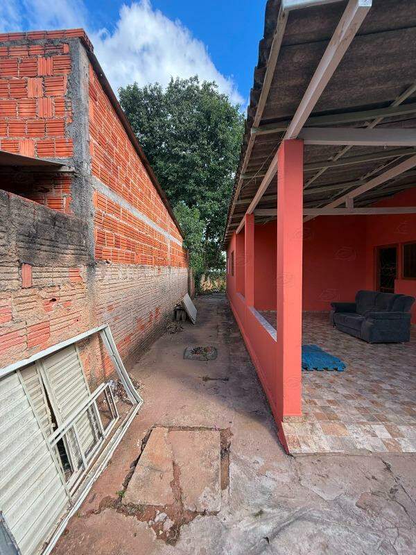 Casa para aluguel no Ginásio: 