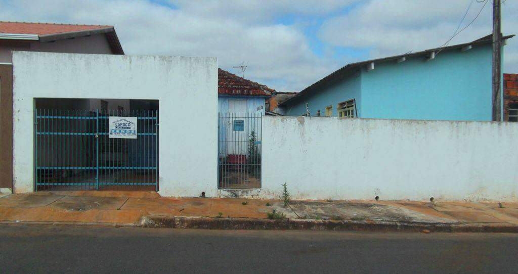 Casa à venda no Santa Terezinha: 
