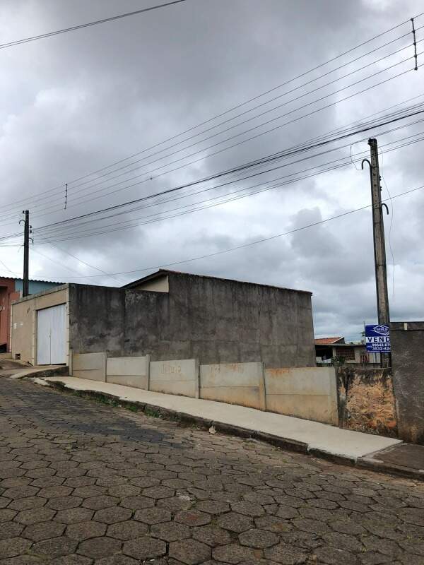 Terreno à venda no Ginásio: 