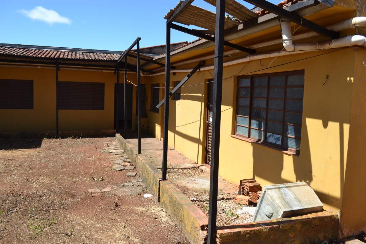 Casa à venda no Centro: 