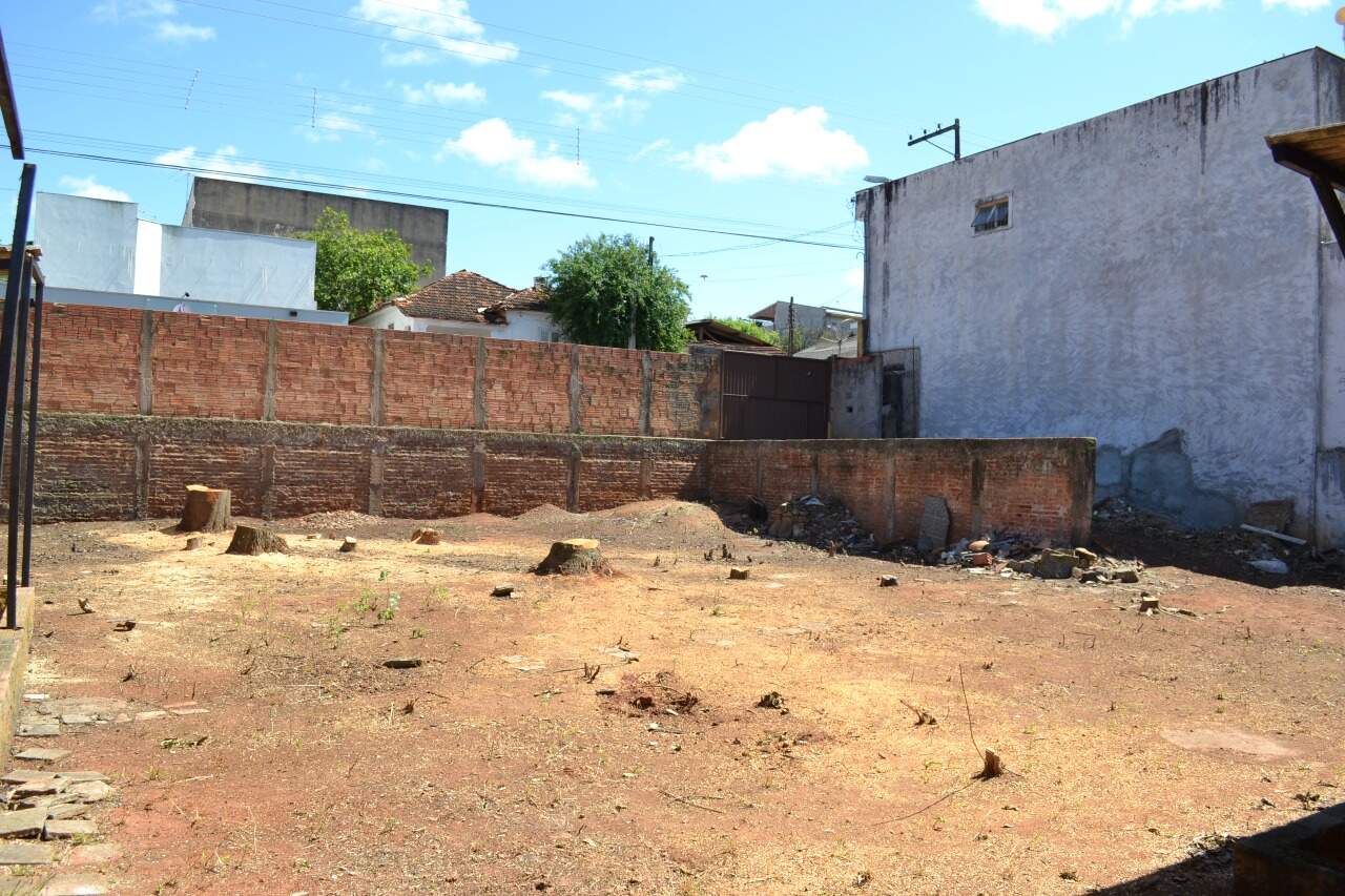 Casa à venda no Centro: 