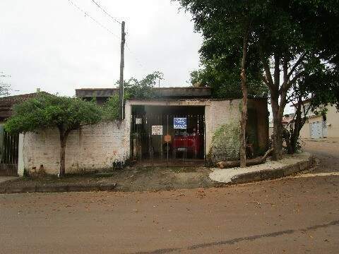 Casa à venda no Parque Centenário: Foto 01