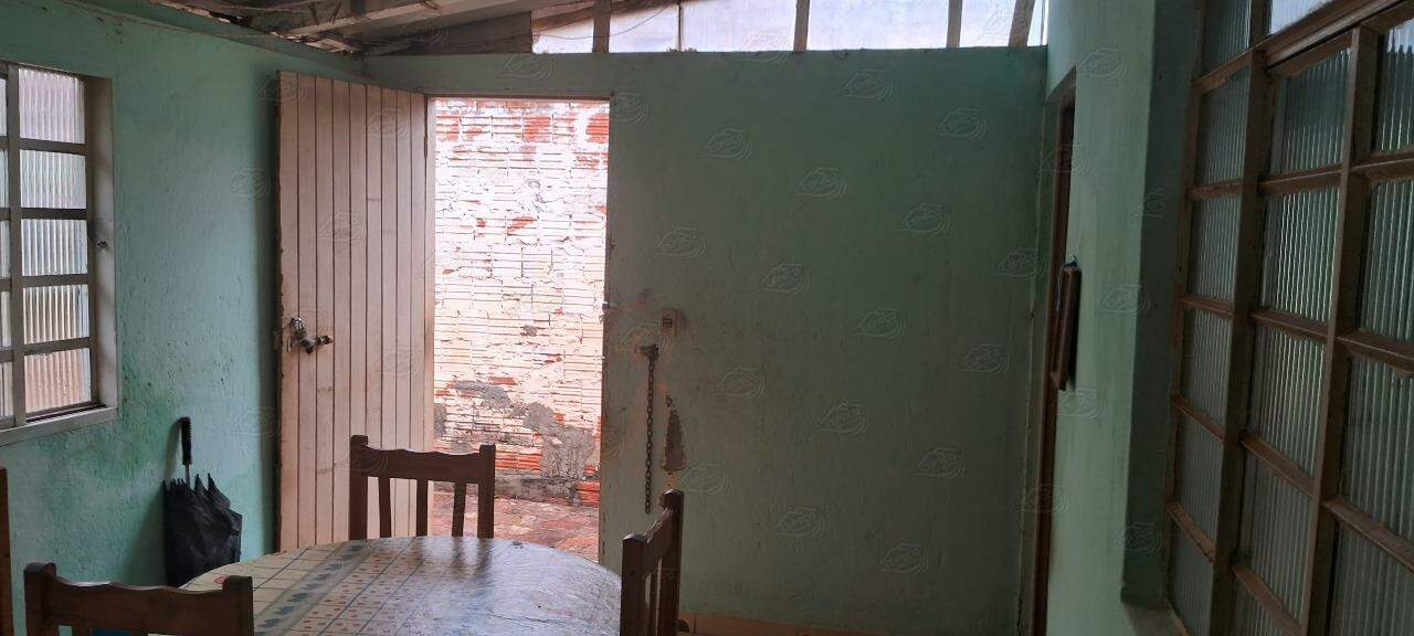 Casa à venda no Parque Centenário: 