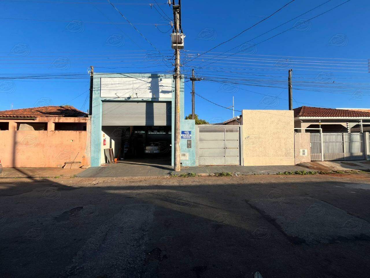 Casa à venda no Jardim Regina: 