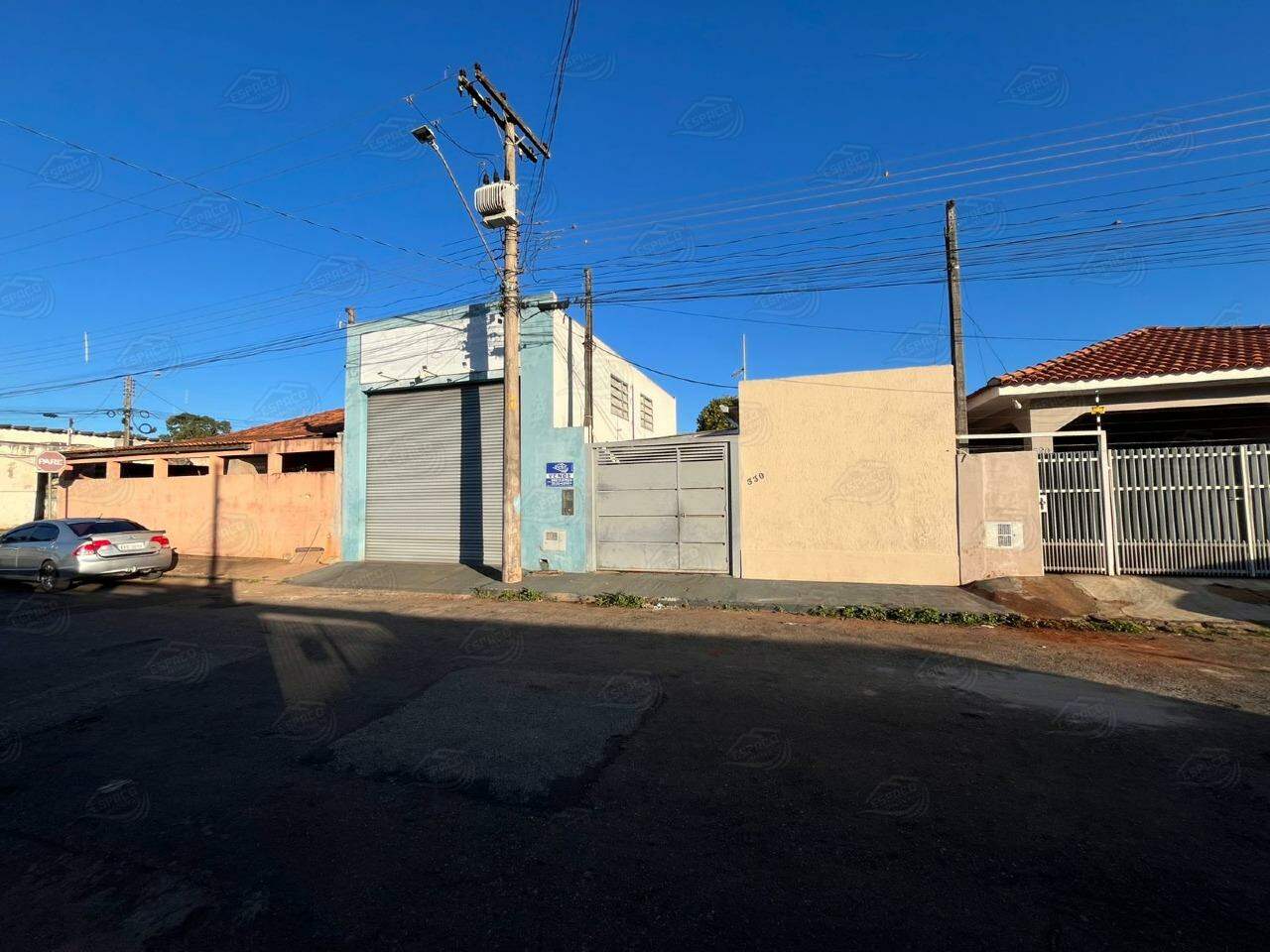 Casa à venda no Jardim Regina: 