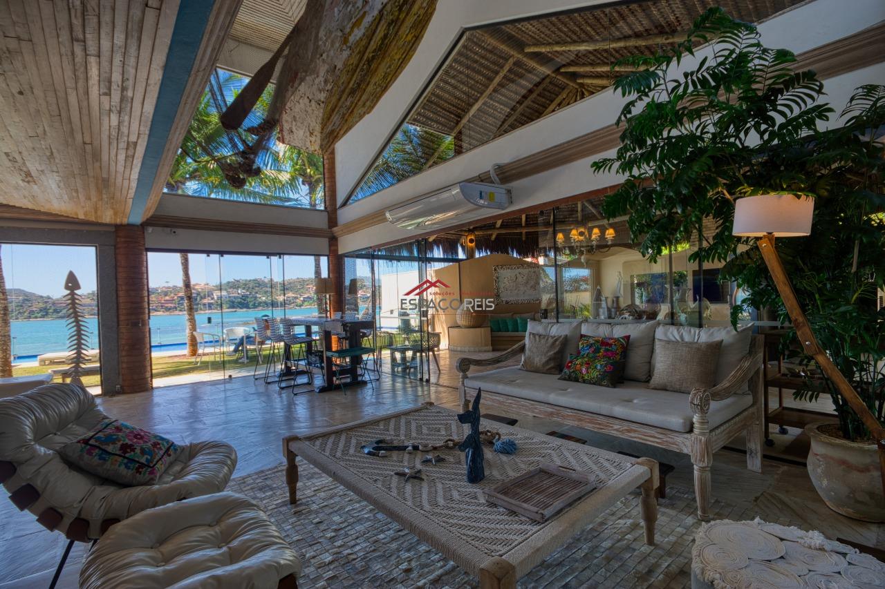 Casa à venda no Ferradura: 