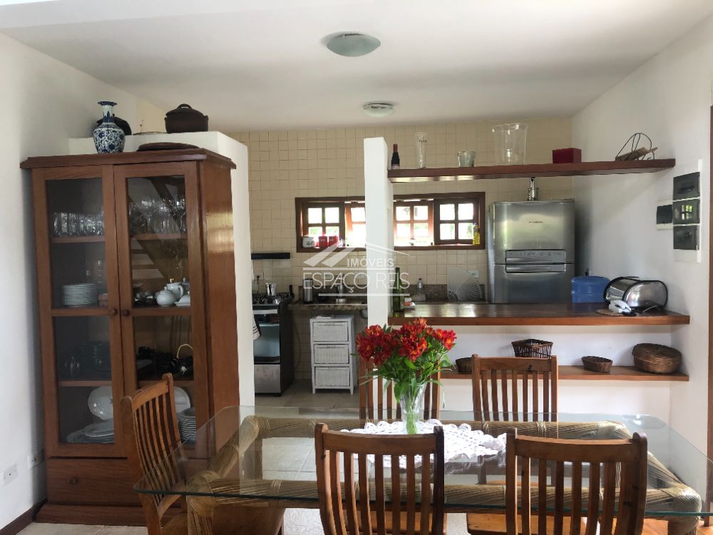 Casa de Condomínio à venda no Manguinhos: 