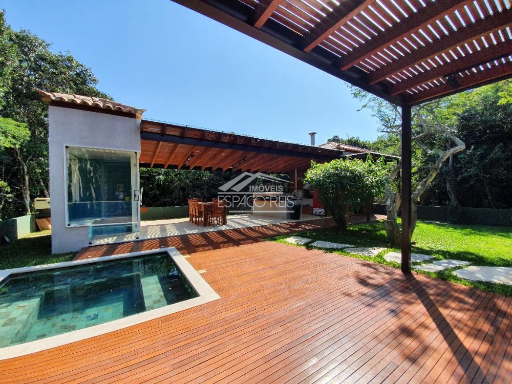 Casa de Condomínio à venda no Manguinhos: 