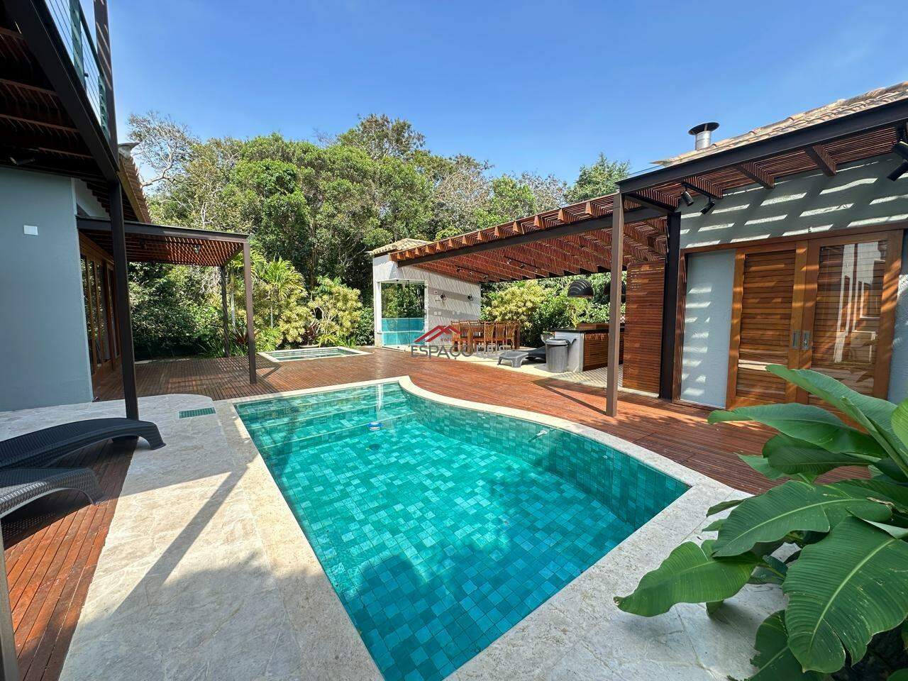 Casa de Condomínio à venda no Manguinhos: 